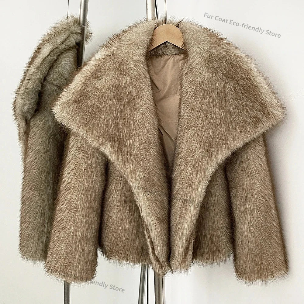 Womens Faux Fur Coat Cropped Soft Plush Artificial Short Fur Coat Holiday Party Elegant Winter Fashion Outerwear Coats for Women
