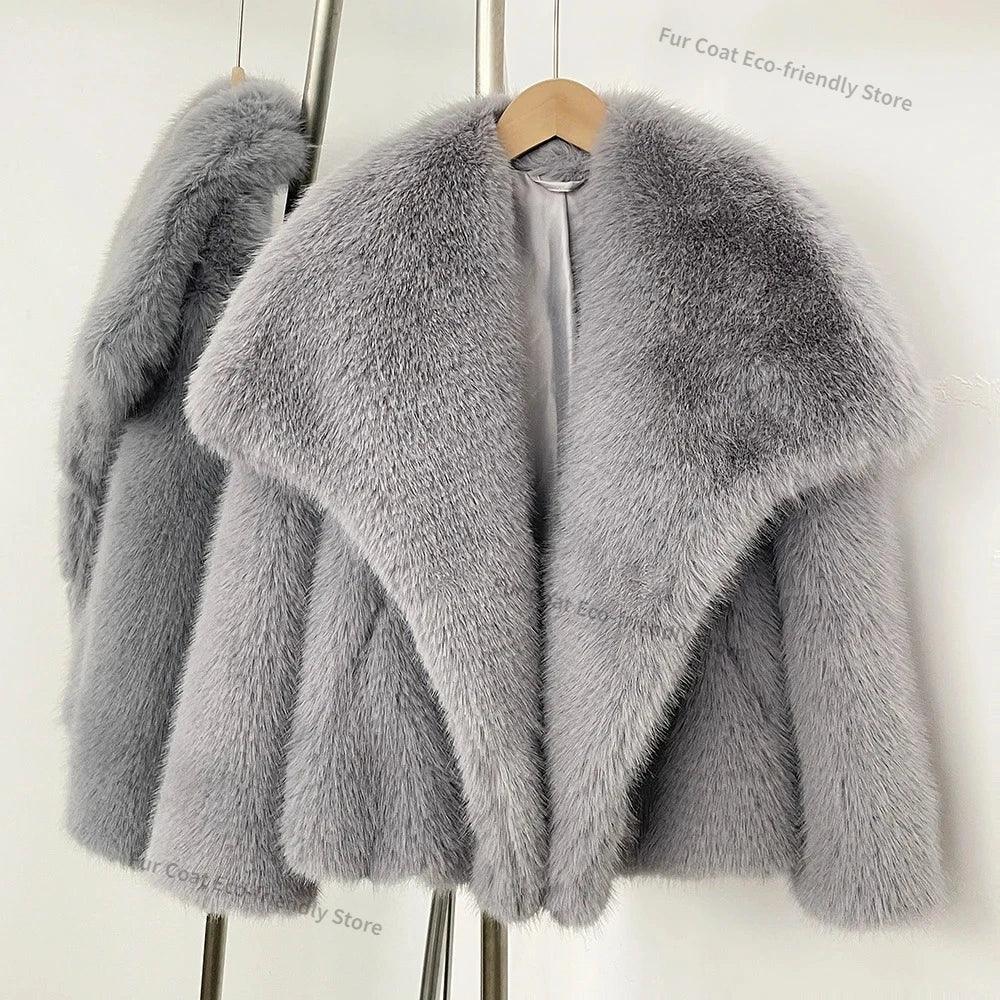 Womens Faux Fur Coat Cropped Soft Plush Artificial Short Fur Coat Holiday Party Elegant Winter Fashion Outerwear Coats for Women